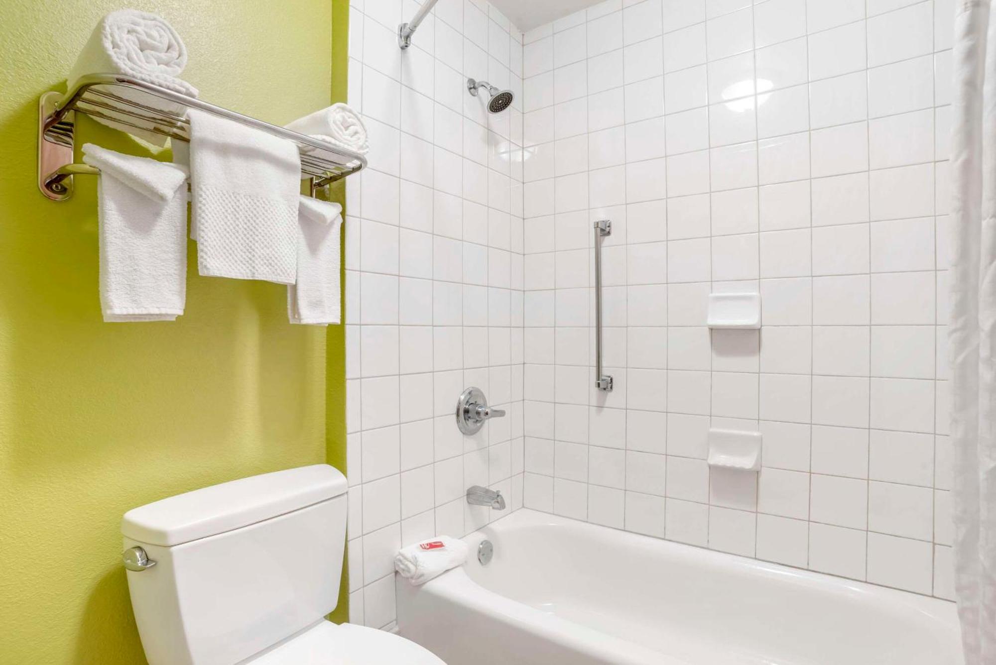 Econo Lodge Moss Point - Pascagoula Екстер'єр фото