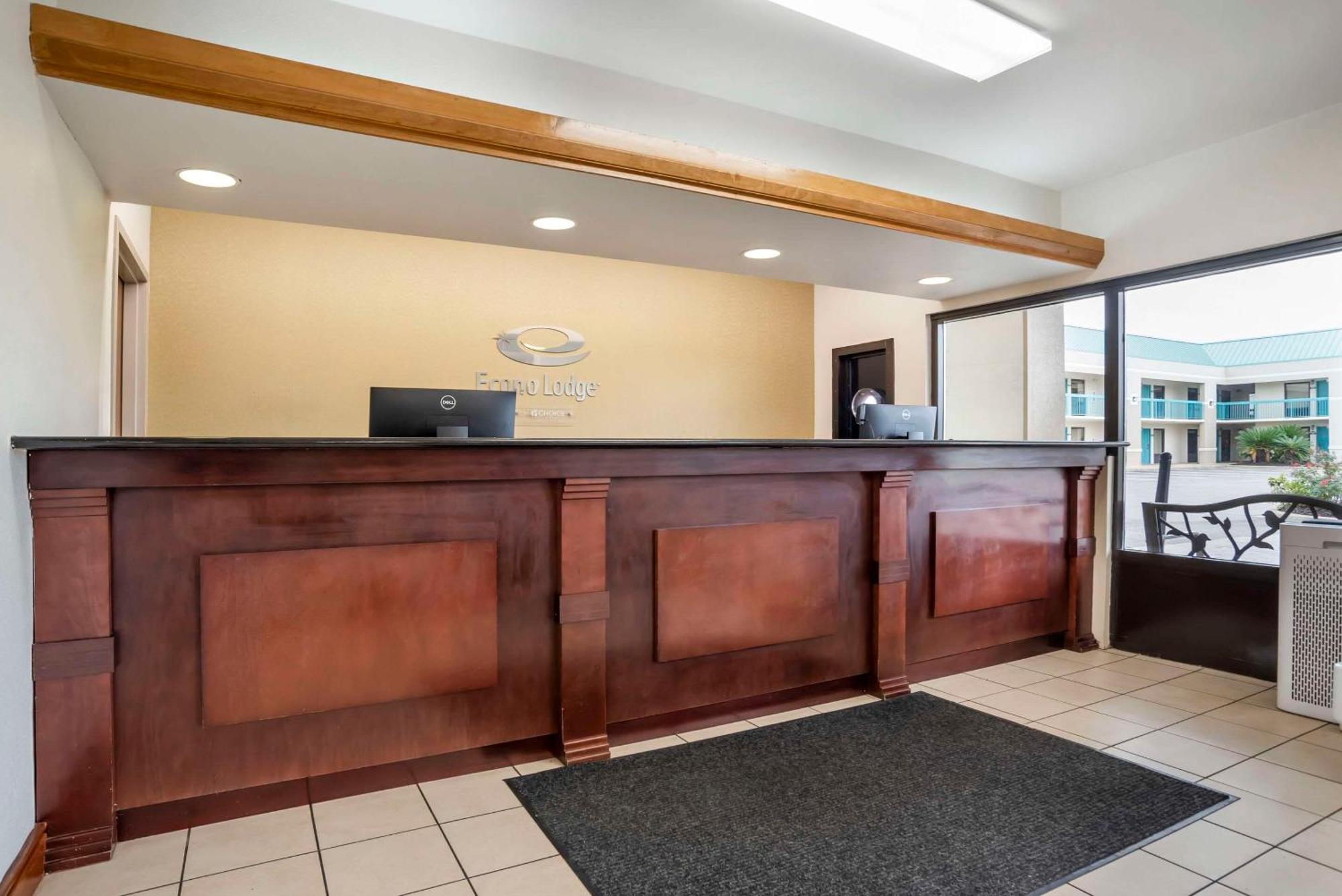 Econo Lodge Moss Point - Pascagoula Екстер'єр фото